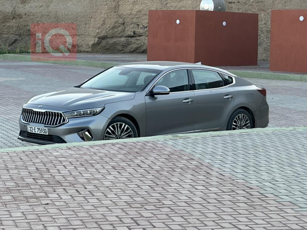 Kia Cadenza